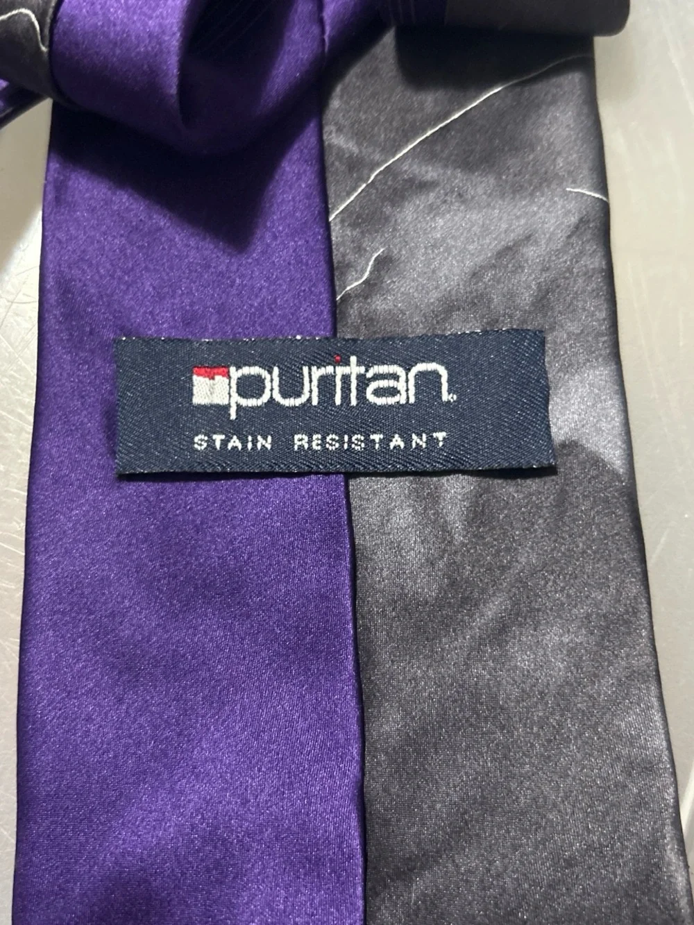 Puritan men tie